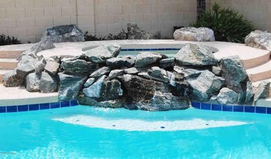 Pool Spa Rock Water Feature