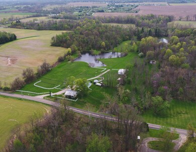 7491 Blacks Rd SW, Pataskala, OH 43062 - photo 6