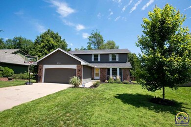 3764 SW Wood View Dr, Topeka, KS 66610 - photo 2