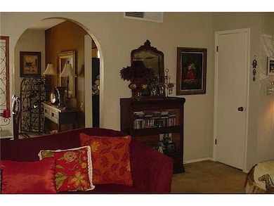 1729 Villa Santos Cir unit 1729, El Paso, TX 79935 - photo 6