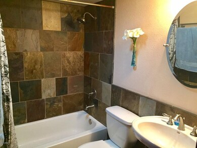 Eugie Guest bath