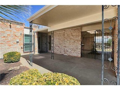 17008 Carson Dr, Horizon City, TX 79928 - photo 2