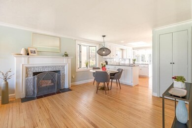 382 Worcester St, Wellesley Hills, MA 02481 - photo 2