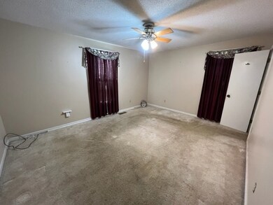 1306 Wesley St, Shelbyville, TN 37160 - photo 7