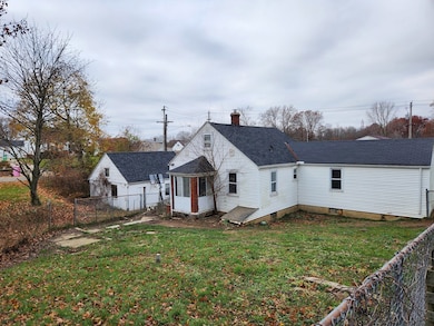 838 Forest Dr, Mansfield, OH 44905 - photo 4