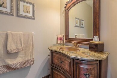 4017 SW Flintrock Dr, Lees Summit, MO 64082 - photo 6