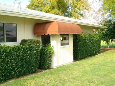 9884 W Spanish Moss Ct, Sun City, AZ 85373 - photo 4