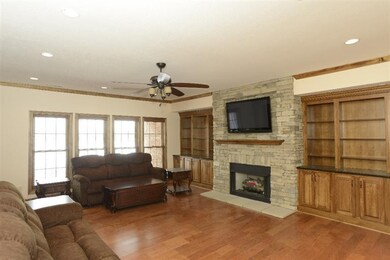 110 Stone Horse Ln, Georgetown, KY 40324 - photo 4