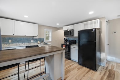 122 Hale St, Winchendon, MA 01475 - photo 6