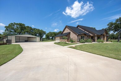 4738 Rawhide Ct, Granbury, TX 76049 - photo 4