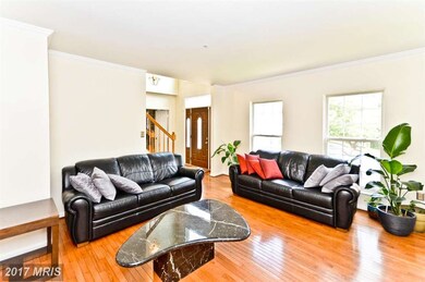 5706 Silk Tree Dr, Riverdale, MD 20737 - photo 6