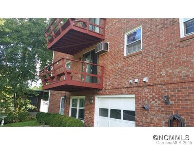 65 Brookside Dr, Hendersonville, NC 28792 - photo 5