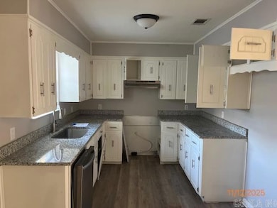 1012 Barbara St, Jacksonville, AR 72076 - photo 2