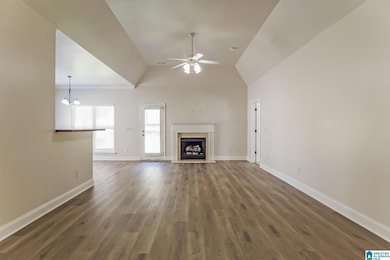 108 Lorrin Ln, Sterrett, AL 35147 - photo 4