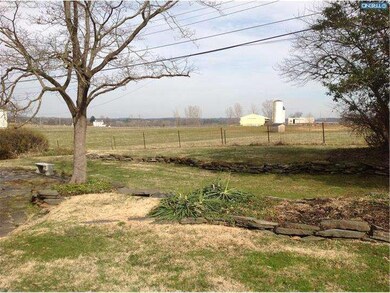 4122 Fountain Green Rd, Lafayette Hill, PA 19444 - photo 2