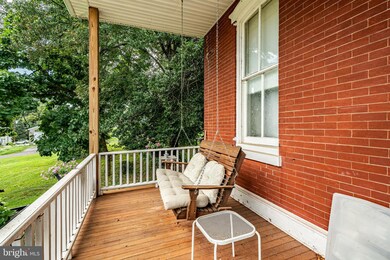 250 S And k St, Spring City, PA 19475 - photo 5