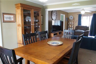 400 E 19th St S, Newton, IA 50208 - photo 7