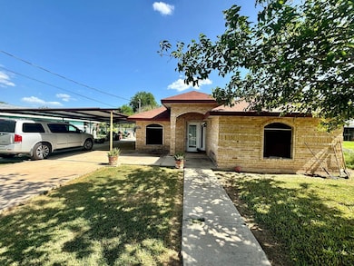 1753 Orquidia Ln, Laredo, TX 78046 - photo 2