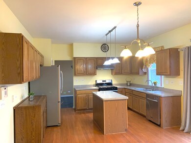 3910 Georgetown Cir, Algonquin, IL 60102 - photo 7