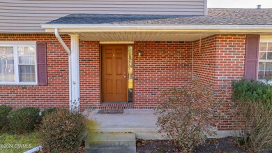 1226 Maple St, Bloomsburg, PA 17815 - photo 5