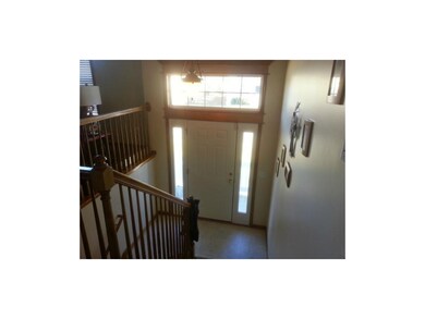 712 Thunder Gulch Dr, Raymore, MO 64083 - photo 2