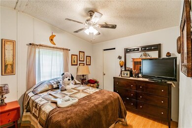 40115 Friar Tuck Trail, Zephyrhills, FL 33540 - photo 7