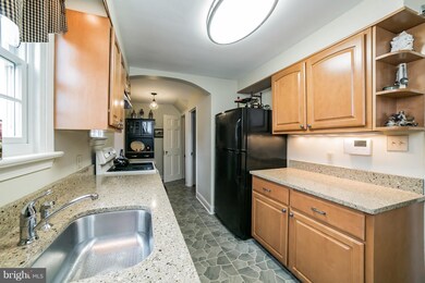 521 Eaton Rd, Drexel Hill, PA 19026 - photo 7