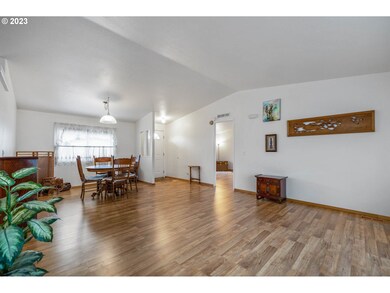Living Room/Dining Room