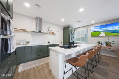 5439 W Odeum Ln, Phoenix, AZ 85043 - photo 3