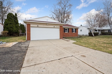 02-2158-Coolidge-Rd-East-Lansing-MI-4882