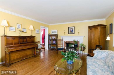 1804 Rampart Dr, Alexandria, VA 22308 - photo 5