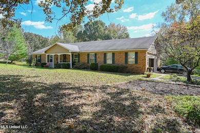 20 James Black Rd, Olive Branch, MS 38654 - photo 2