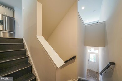 13140 Dowdens Station Way, Clarksburg, MD 20871 - photo 3