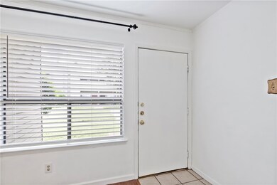 1900 Dartmouth St unit I2, College Station, TX 77840 - photo 2