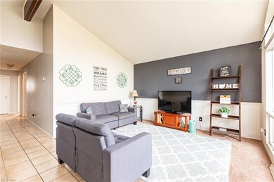 510 Abbyshire Dr, Berea, OH 44017 - photo 5