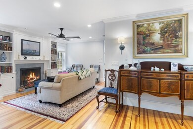 26 Nicholson St, Marblehead, MA 01945 - photo 7