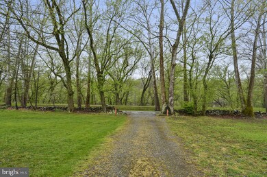 17208 Taylors Landing Rd, Sharpsburg, MD 21782 - photo 5