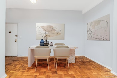 365 Bronx River Rd unit LH, Yonkers, NY 10704 - photo 3