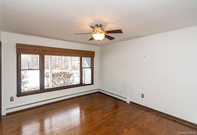 9 Brook Place, Wappingers Falls, NY 12590 - photo 6