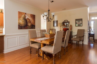 2422 West Oak Bridge Way NE-large-006-5-