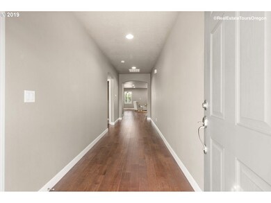 1231 35th Ave, Forest Grove, OR 97116 - photo 3