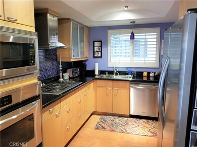 5757 Owensmouth Ave unit 14, Woodland Hills, CA 91367 - photo 6