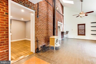 2822 Fort Dr, Alexandria, VA 22303 - photo 3