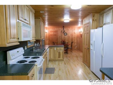 335 Icenhower Rd, Leicester, NC 28748 - photo 6