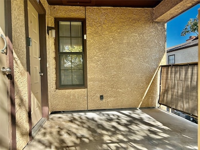 409 Crest Line Dr, Arlington, TX 76012 - photo 5