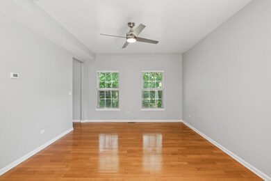 18429 Stonecreek Dr, Hazel Crest, IL 60429 - photo 4