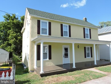108 W 5th Ave, Ranson, WV 25438 - photo 2