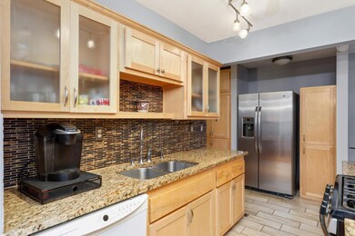 5567 Waldeck Crossing, Minneapolis, MN 55432 - photo 5