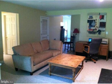 5900 Fox Glen Ct, Elkridge, MD 21075 - photo 2