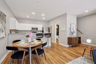 588 Willoughby Way W unit 414, Hopkins, MN 55305 - photo 7